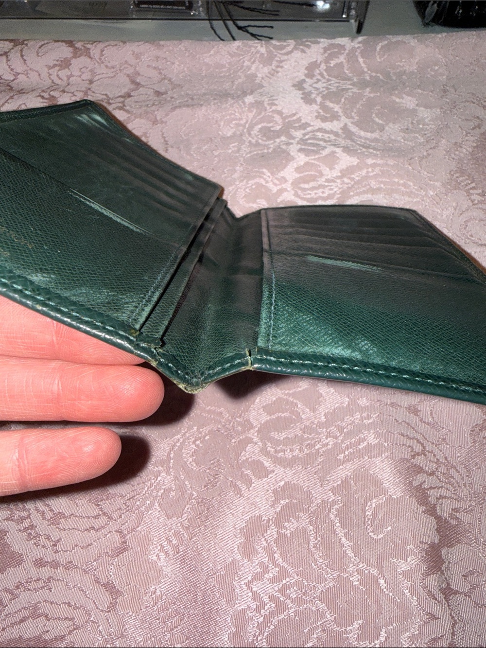 Louis Vuitton Green Textured Long Wallet - Picture 8 of 10